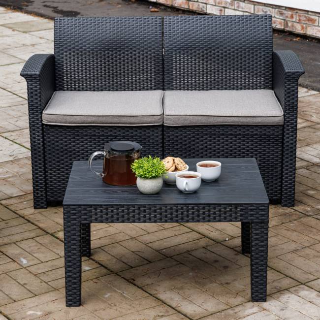 Комплект мебели LILY с двухместным диваном