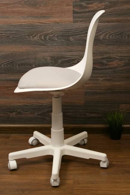 Кресло компьютерное Смузи белый/серый