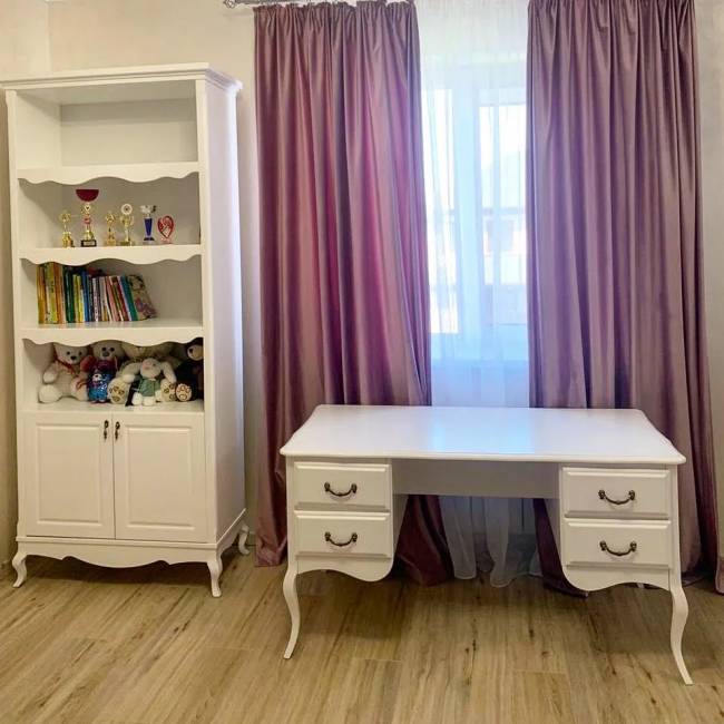 Стол письменный двухтумбовый Малонн Ави Белый