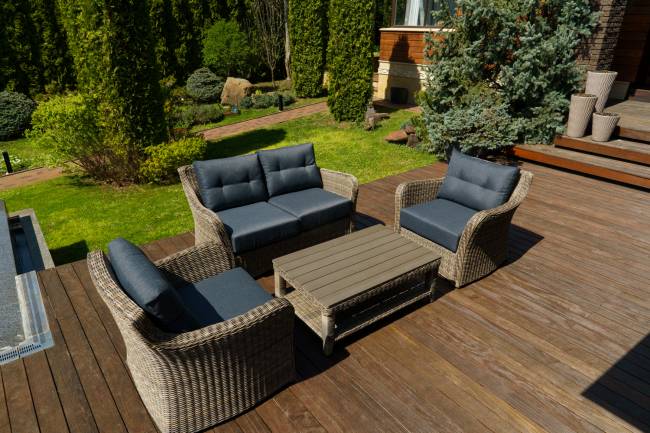 Диван 2-х местный "Венеция", коричневый Диван 2-х местный "Венеция", коричневый