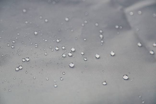 Универсальный чехол на мебель